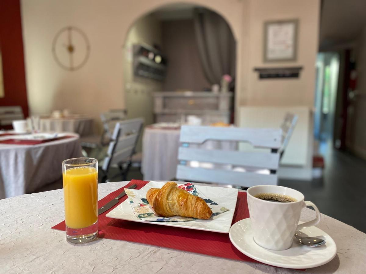 Hotel Saint Yves Nantes Ngoại thất bức ảnh