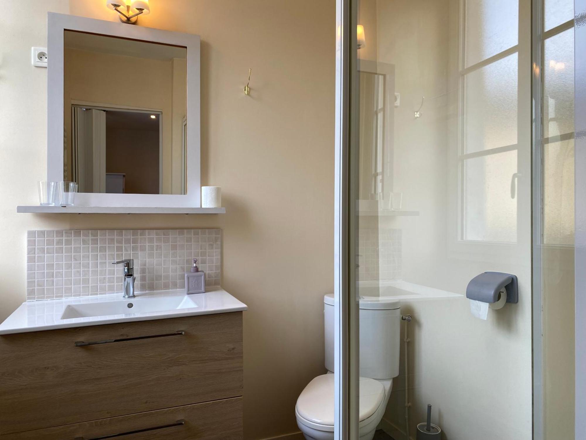 Hotel Saint Yves Nantes Ngoại thất bức ảnh