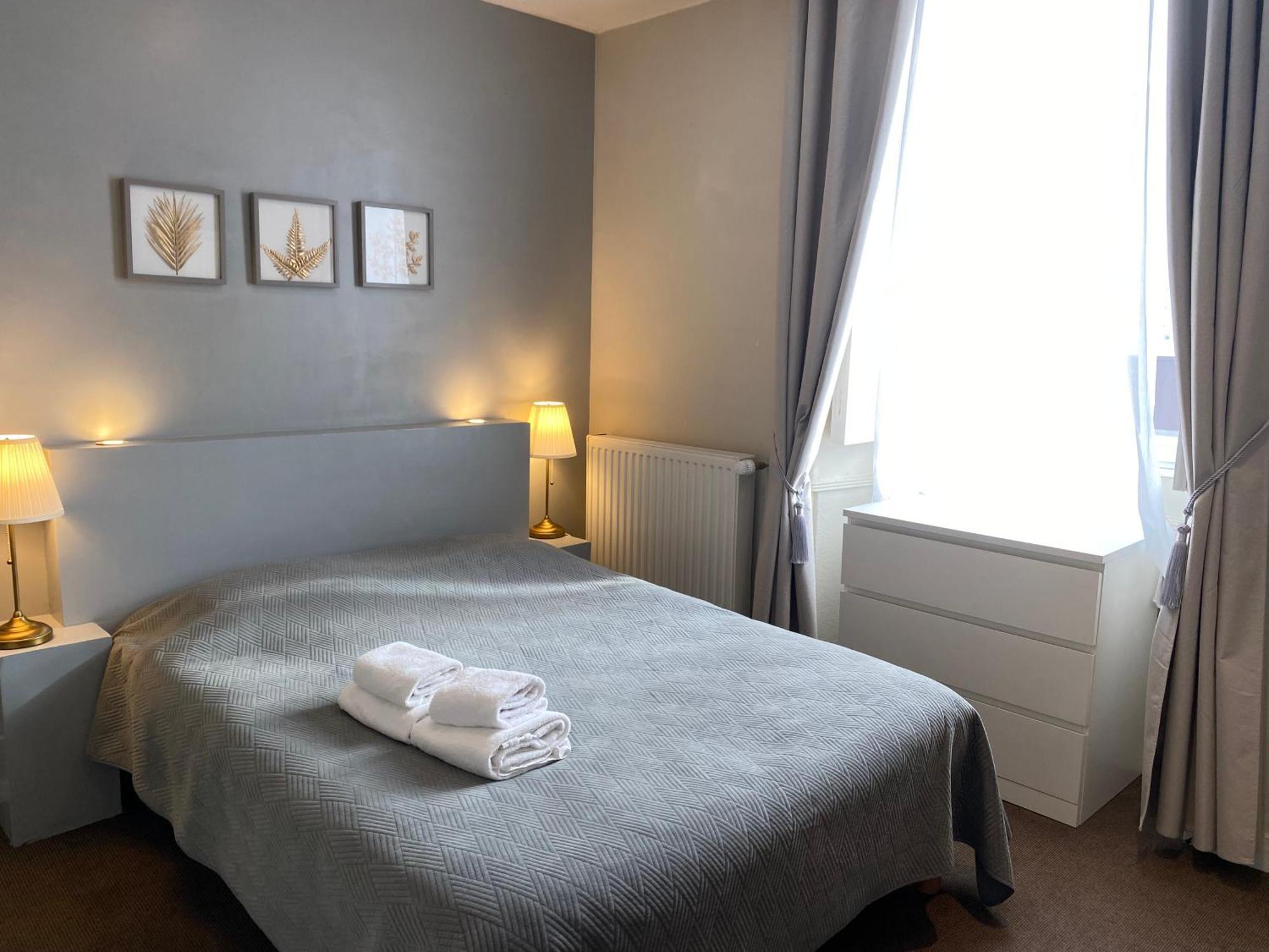 Hotel Saint Yves Nantes Ngoại thất bức ảnh