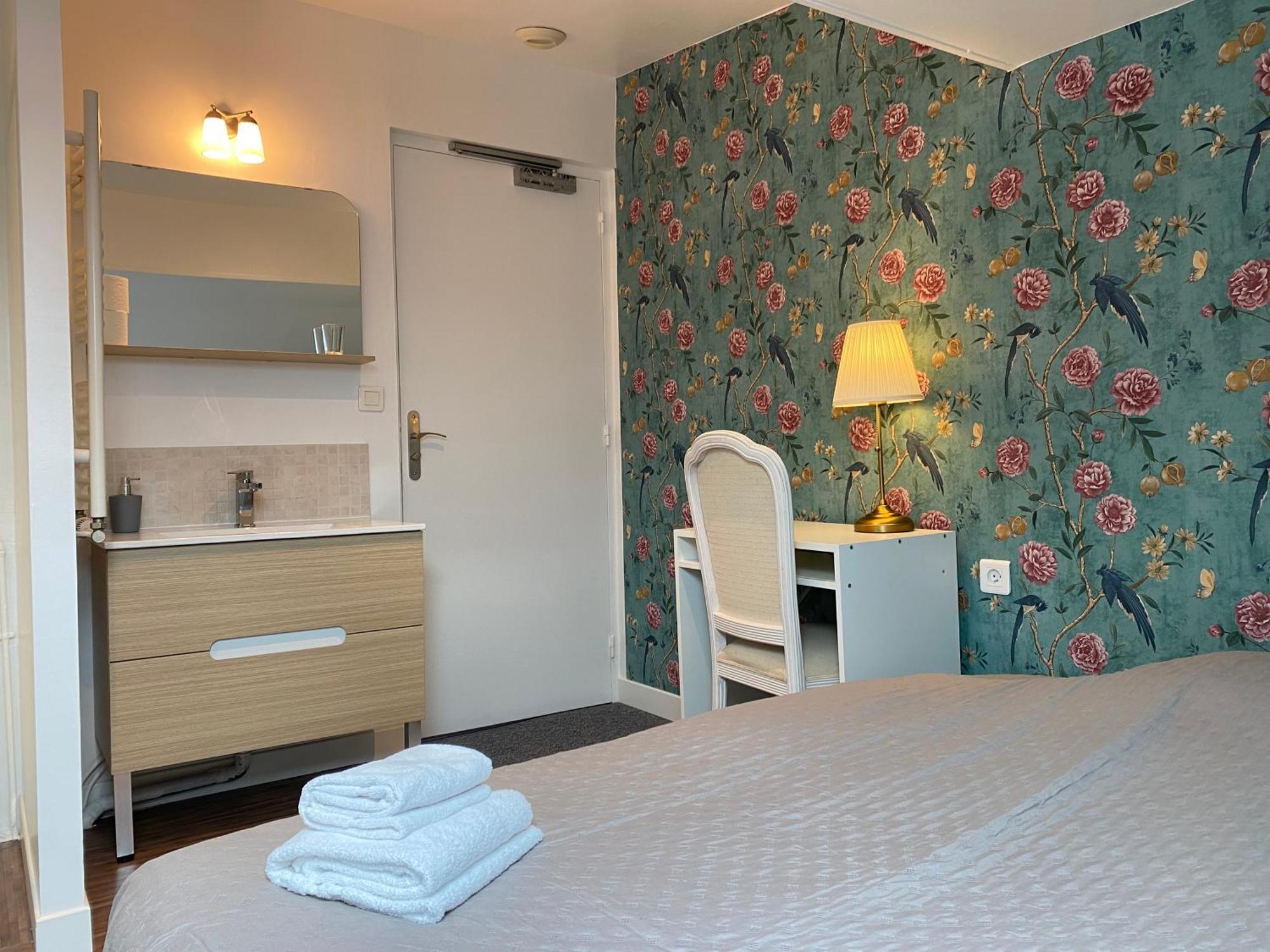 Hotel Saint Yves Nantes Ngoại thất bức ảnh